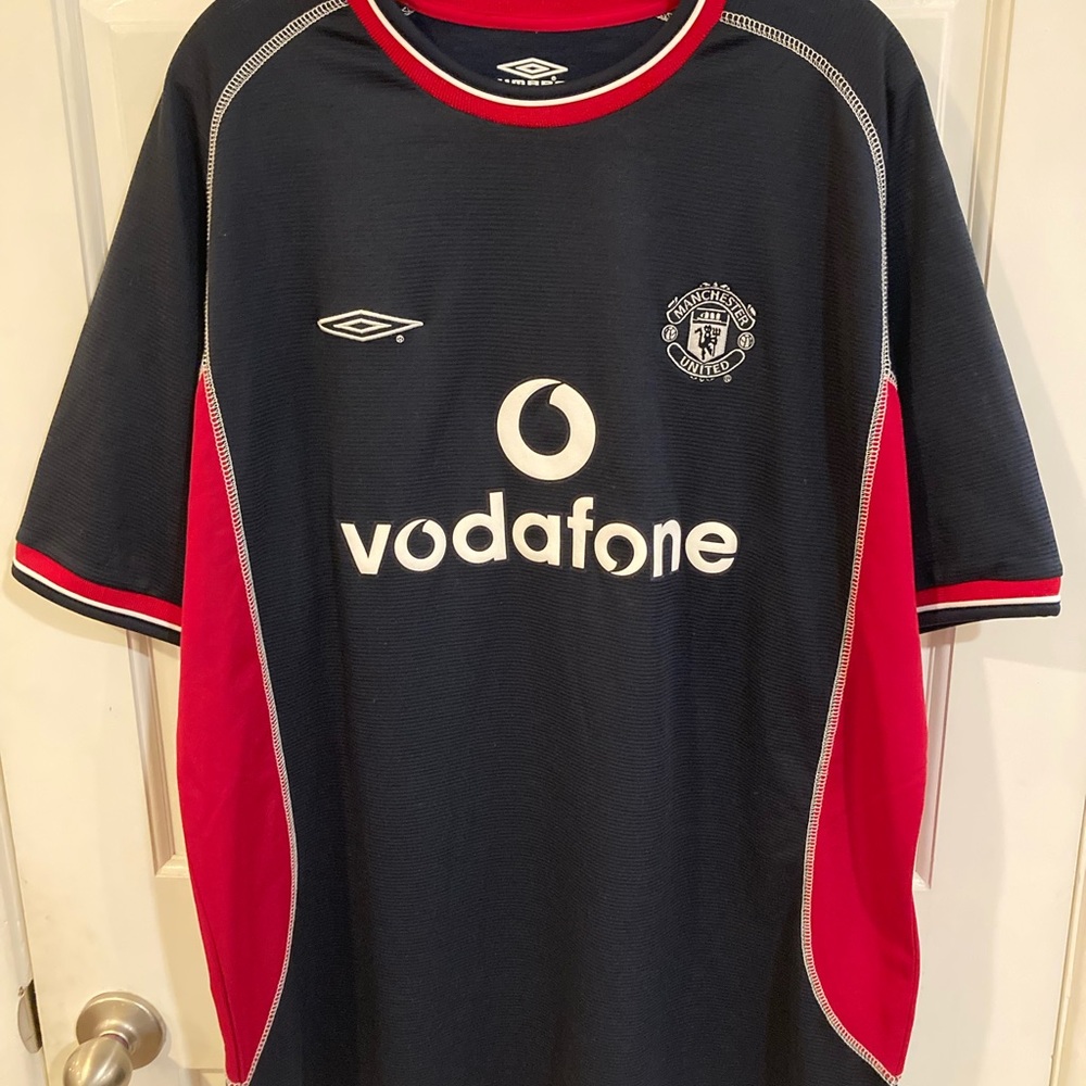 2 for 1! Manchester United 2000/2001 Umbro 3rd Jersey Navy&Red NWT + FREE GIFT!